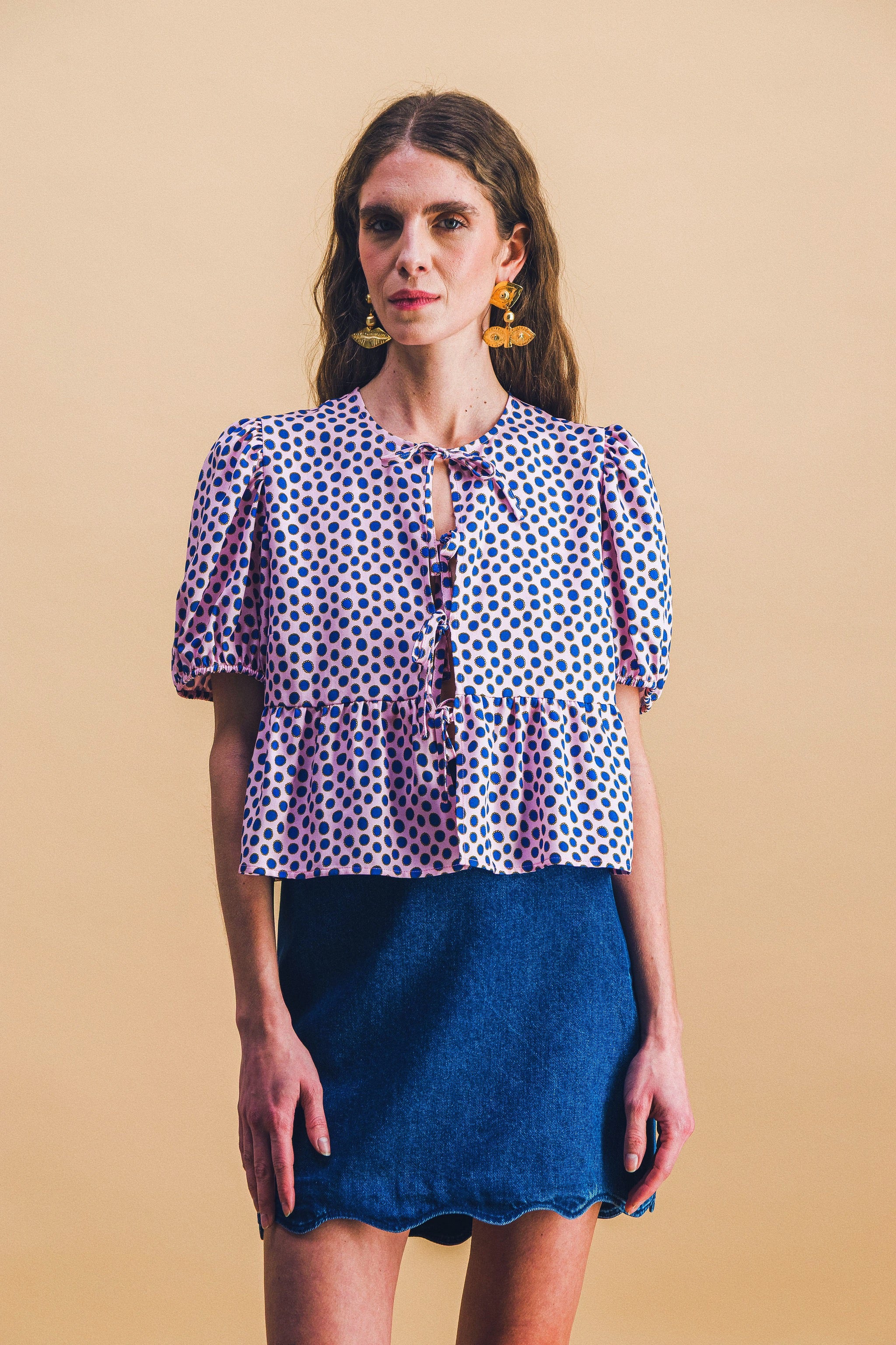 Top AIMEE flower drops