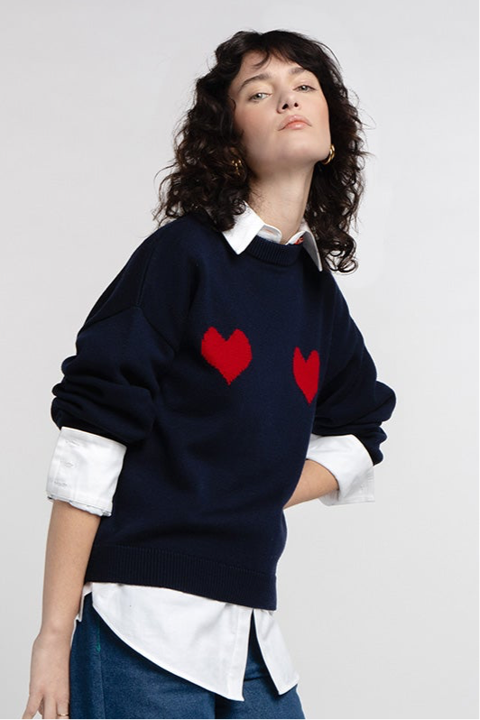 Côme navy sweater with red hearts