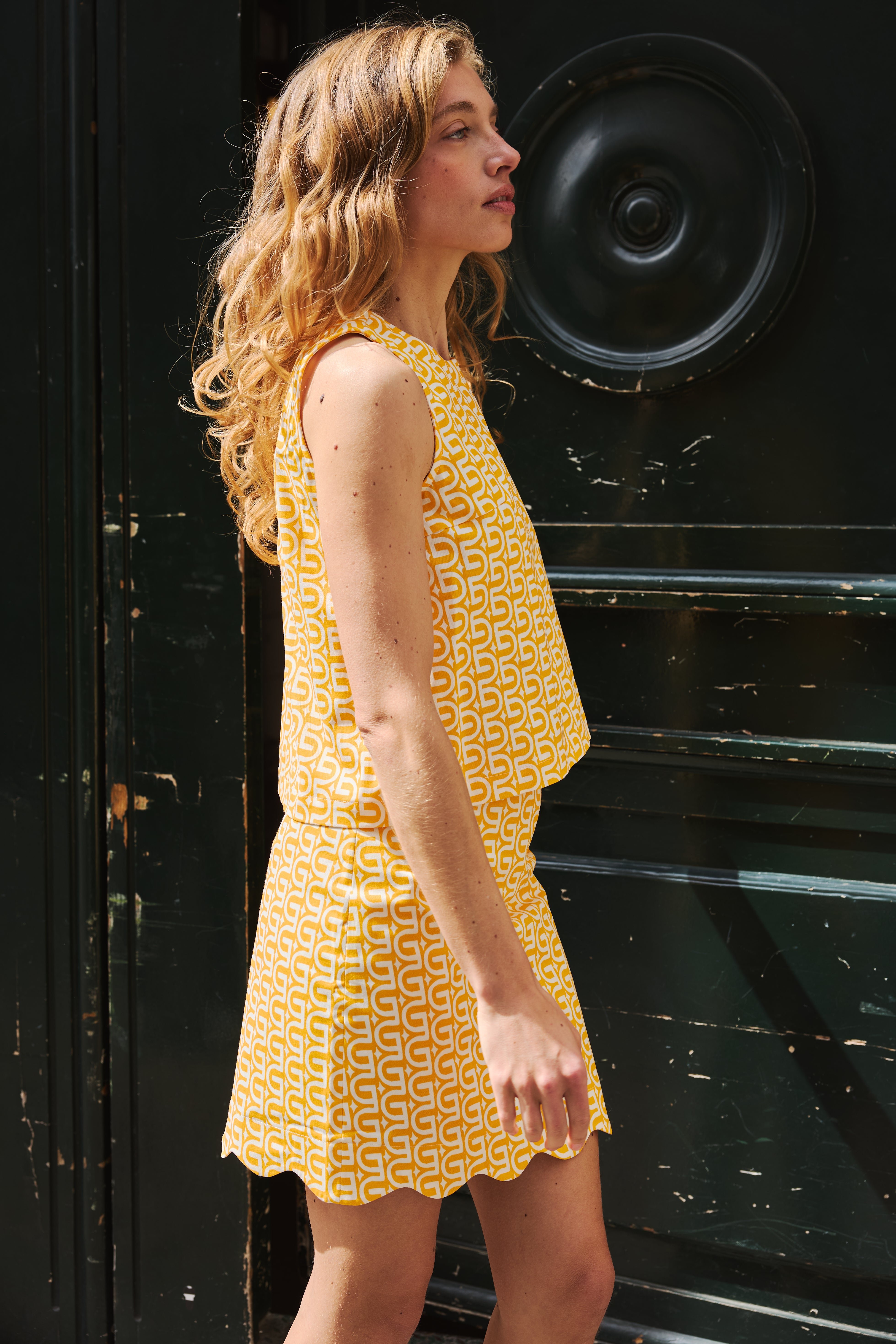 JUPE BRUNE MORE IS MORE YELLOW