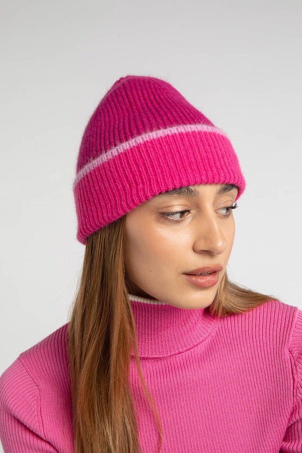 Helias Violin &amp; Rose Beanie