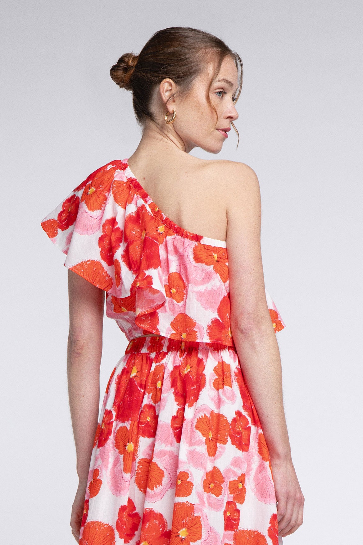 Top Laora Red Blossom