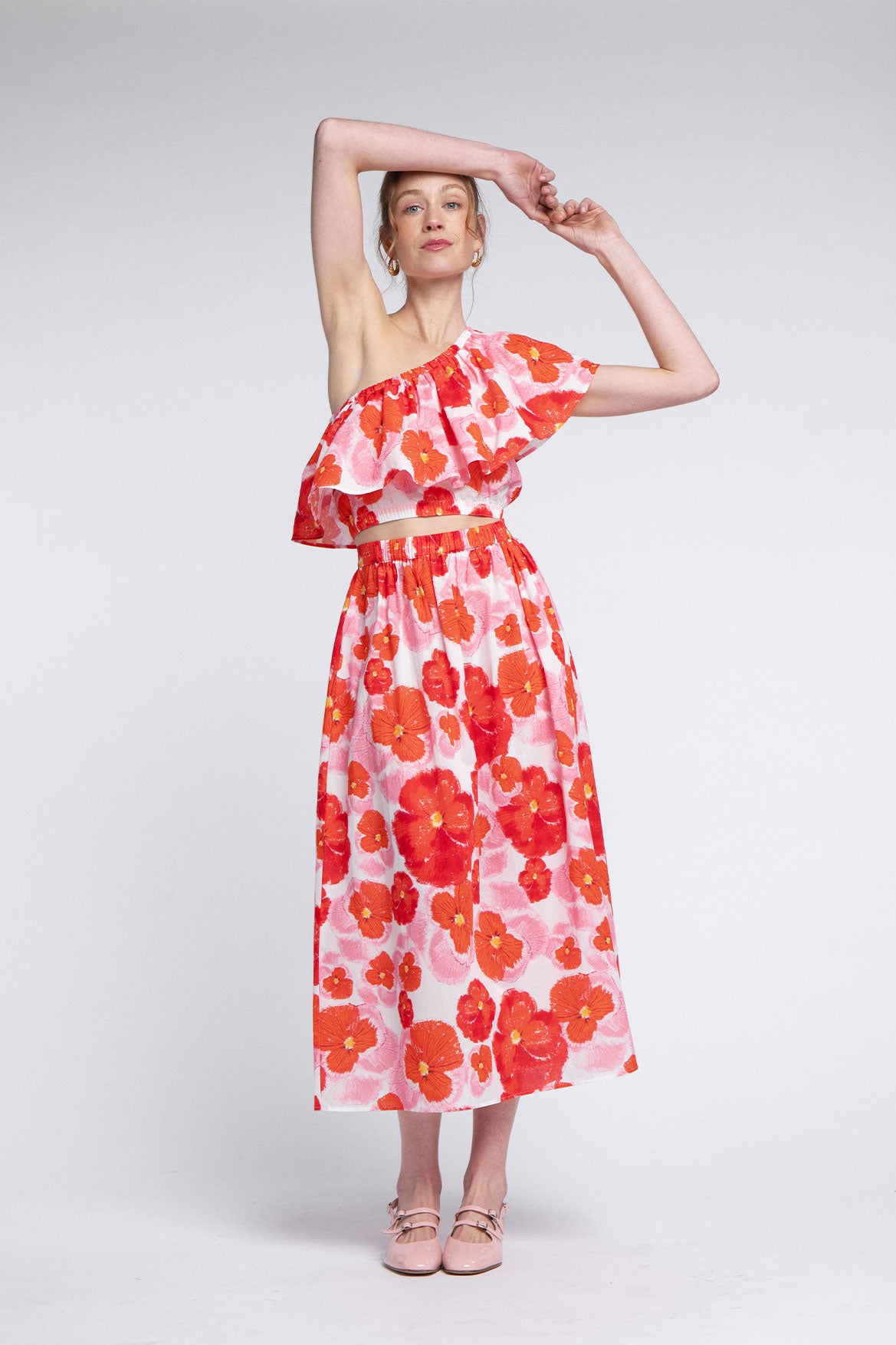 Top Laora Red Blossom