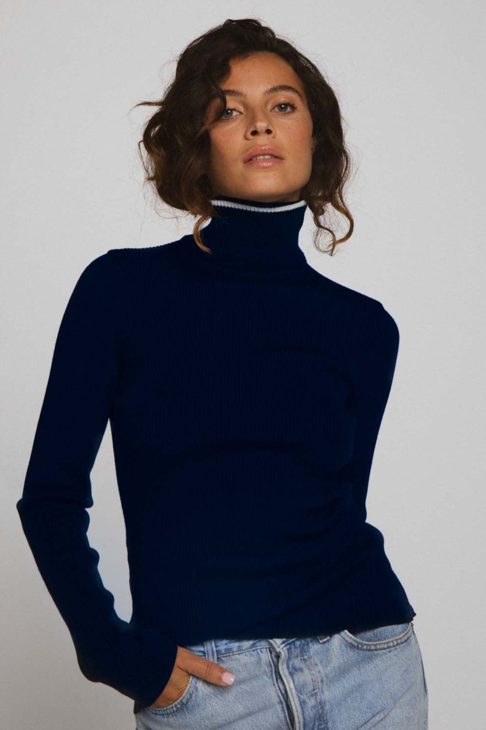 Solal navy sweater