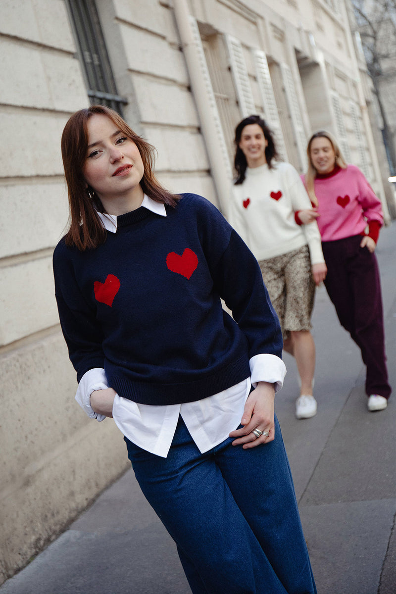 Pull Côme marine cœurs rouge