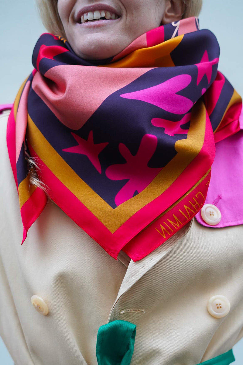 Foulard en soie Jerry Monto 90 x 90