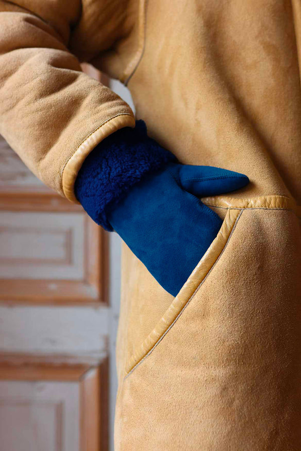 Indigo Sheepskin Mittens