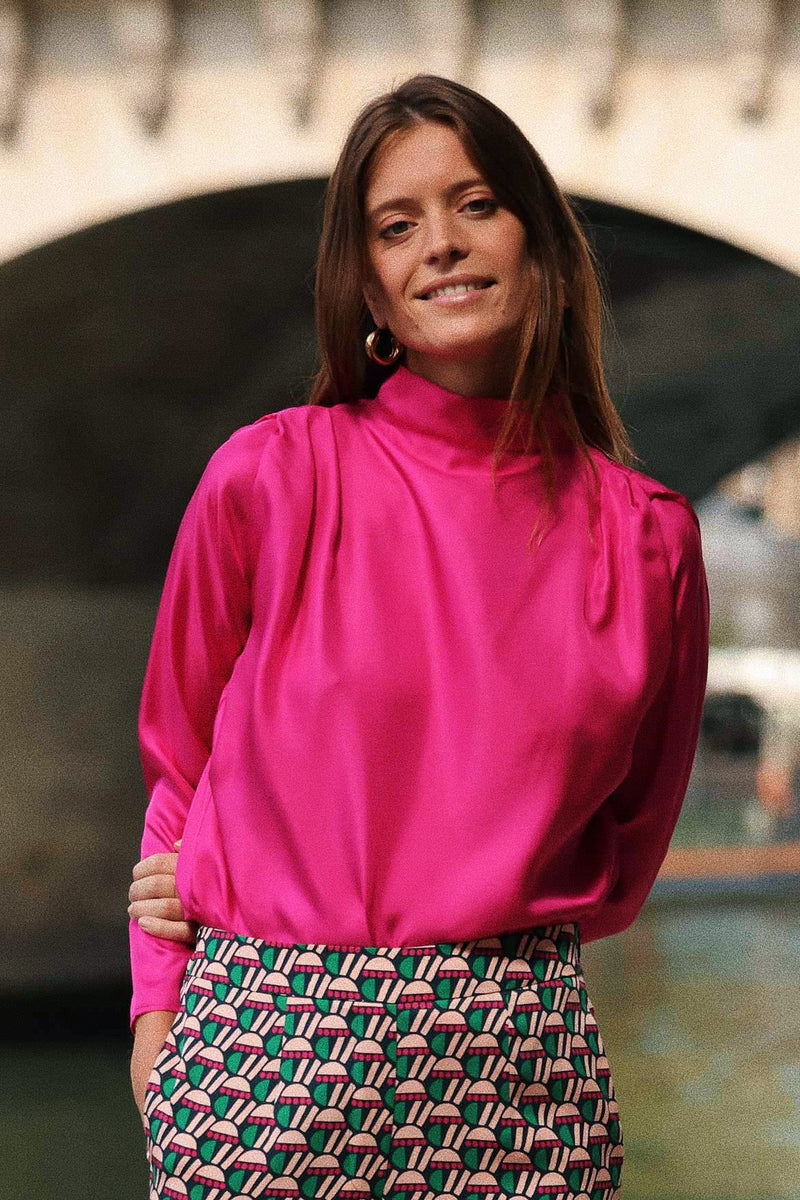 Olivia fuchsia blouse